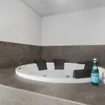 Lovely In With Sauna
