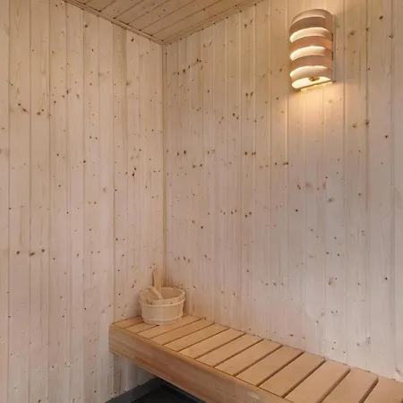 Beautiful In With Indoor Swimming Pool Σπίτι διακοπών