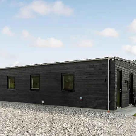 Beautiful In With Indoor Swimming Pool * Glesborg