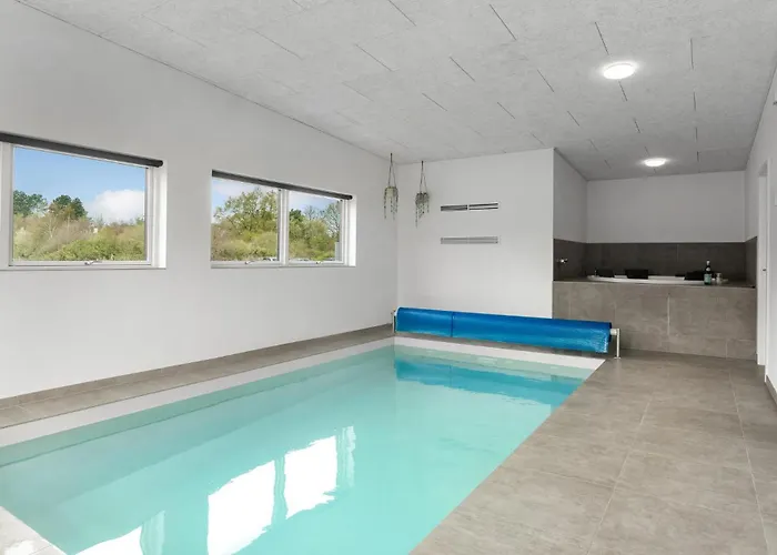 Lovely In With Sauna Vakantiehuis